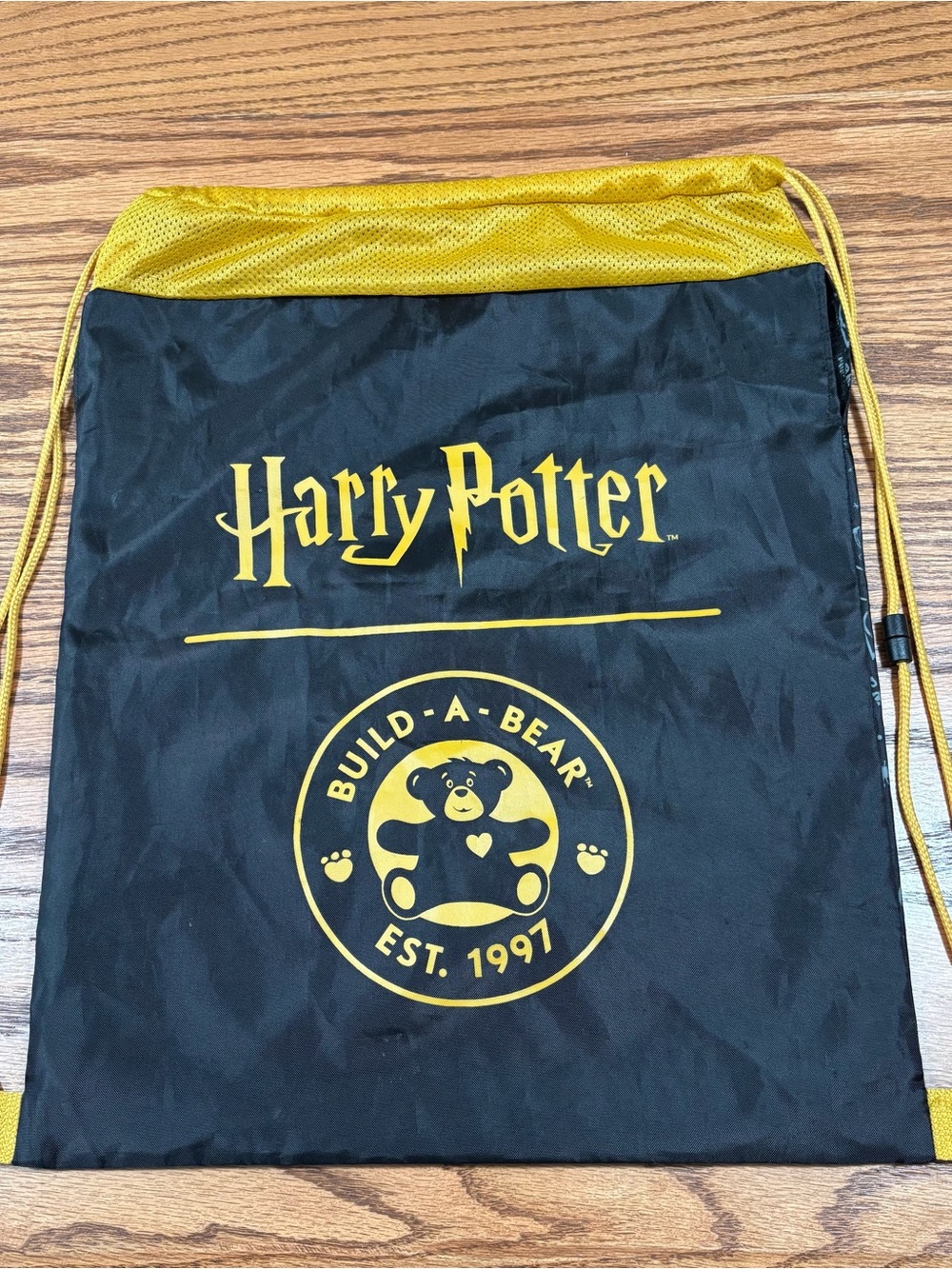 BUILD A BEAR BABW Harry Potter Black & Yellow Drawstring Bag Hogwarts School